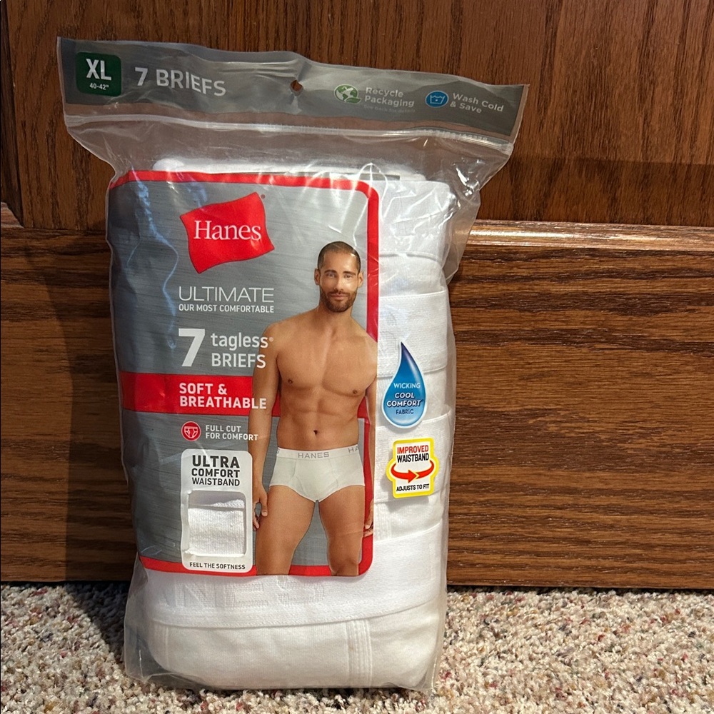 Hanes White Men’s Briefs 7-Pack – XL